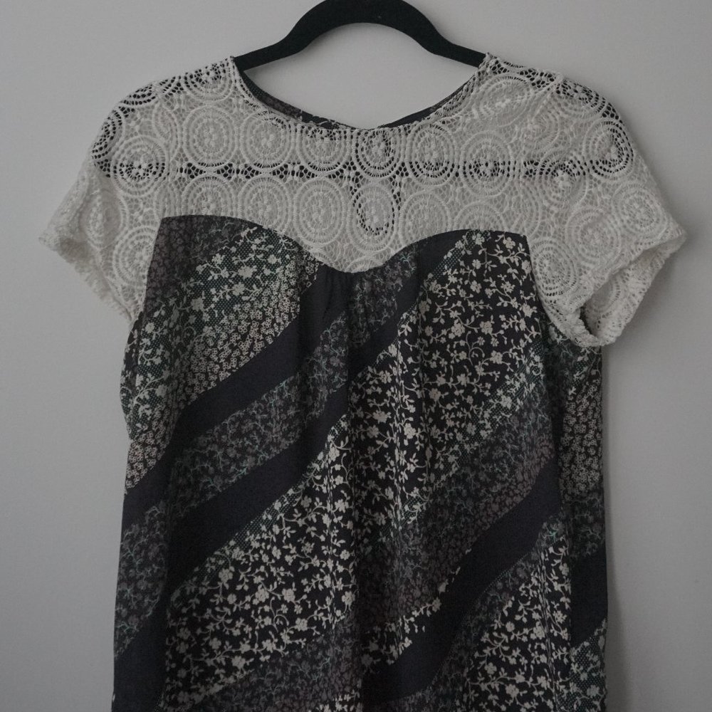 Papermoon Blue and White Flowery Woven Top Blouse